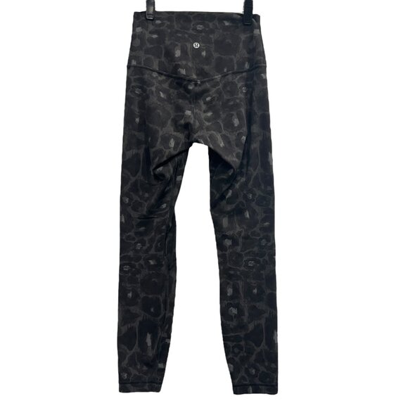 $98 Lululemon Black Multi Spray Leopard Align High-Rise Pant 25" Leggings size 4 - Picture 3 of 5